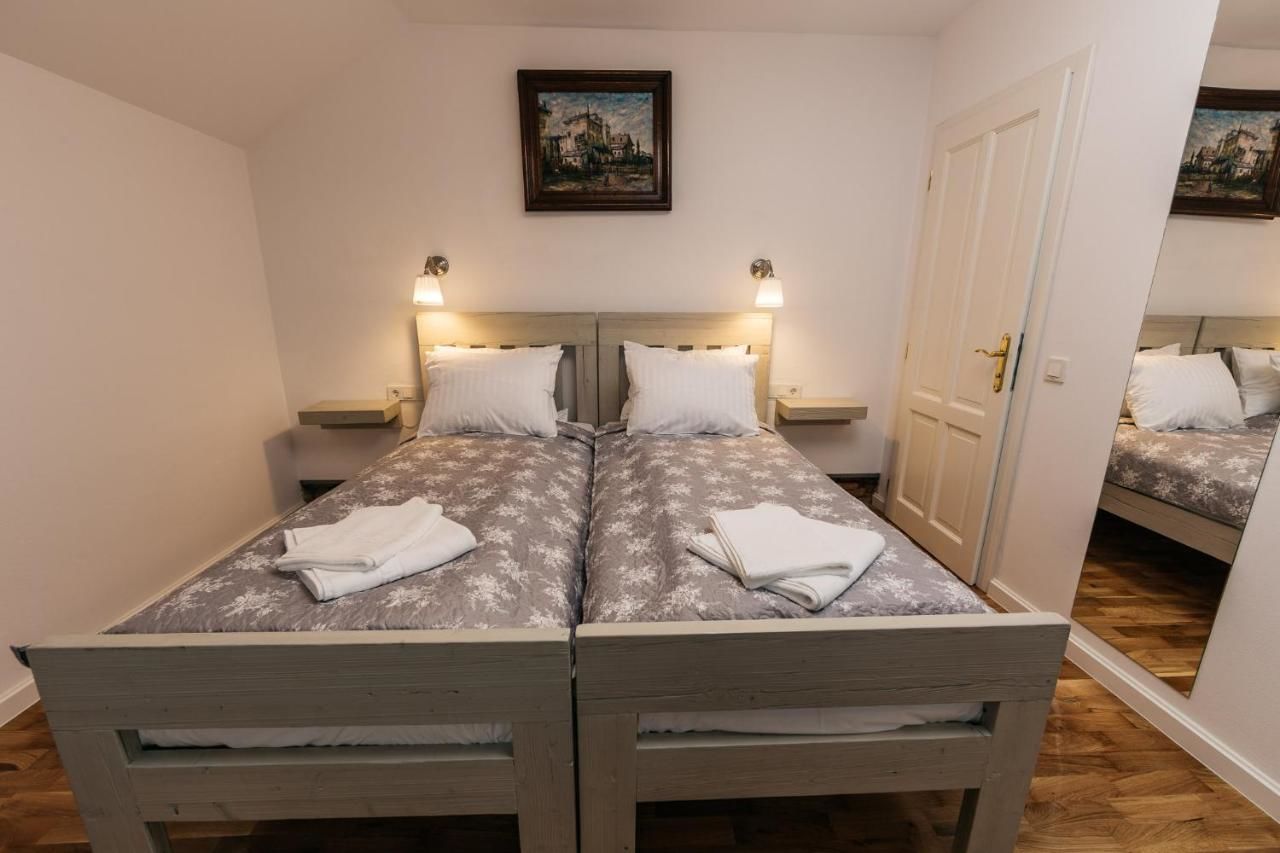 Апарт-отели YellowBoot Aparthotel Сибиу-13