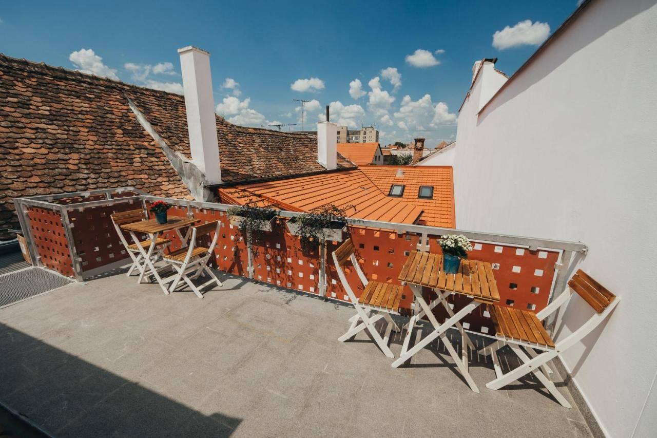 Апарт-отели YellowBoot Aparthotel Сибиу-24