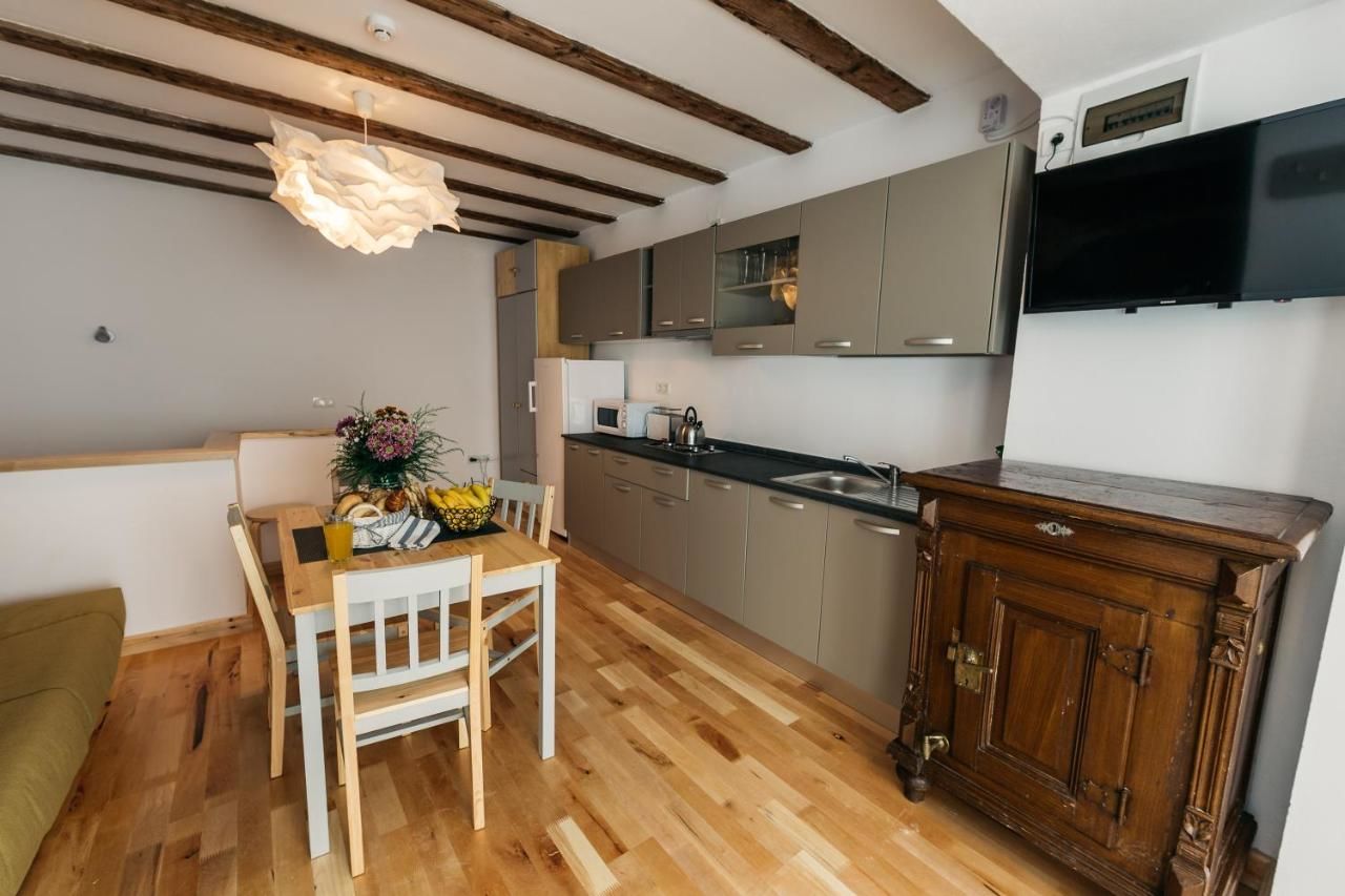 Апарт-отели YellowBoot Aparthotel Сибиу-41